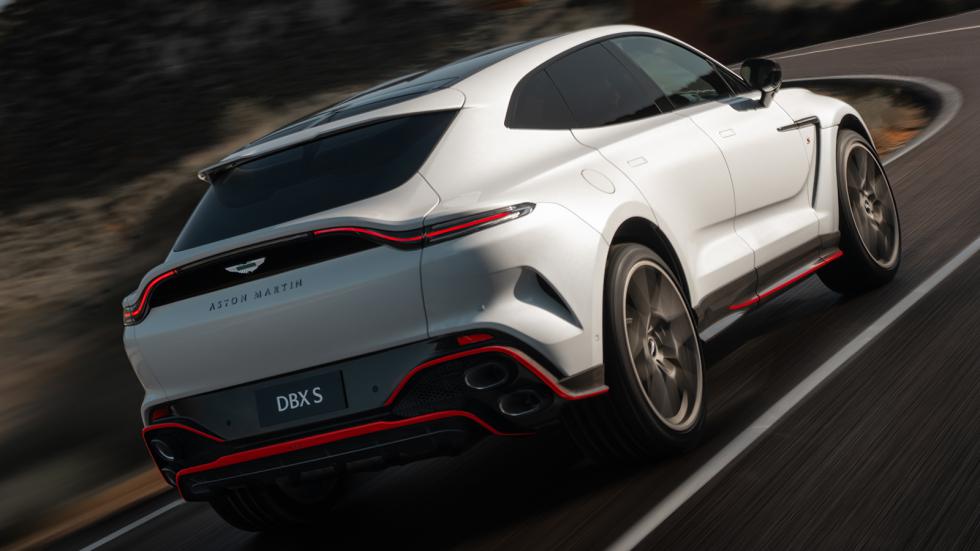 Aston Martin DBX S: Η κορυφαία έκδοση του βρετανικού SUV με 727 άλογα 